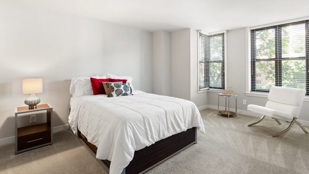 Foggy Bottom DC Apartment Rentals Varsity on K